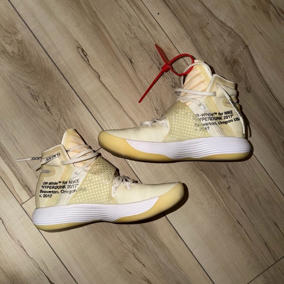 Off White x Nike Hyperdunk 2017 - Picture 2 of 5